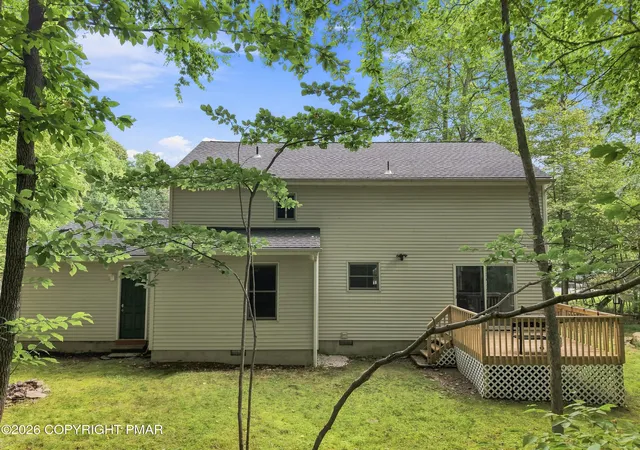 Photo 3 of Sale Pending at 123 Pasquin Dr, East Stroudsburg, PA 18301 | MLS# PM-144241 | Listing updated on 2026-09-15
