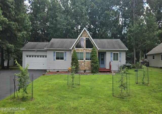 Photo 1 of Single family home for sale at 513 Gandolf Rd, Tamiment, PA 18371 | MLS# PM-144117 | Listing updated on 2026-08-26