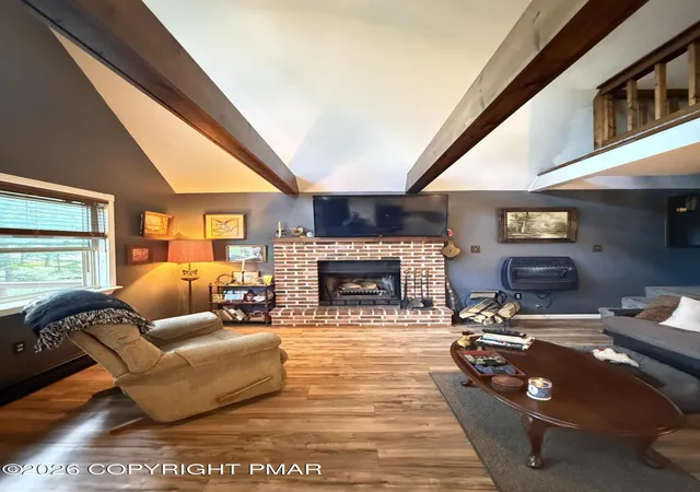 Photo 3 of Sale Pending at 195 Lipo Wy, Albrightsville, PA 18210 | MLS# PM-144150 | Listing updated on 2026-09-19
