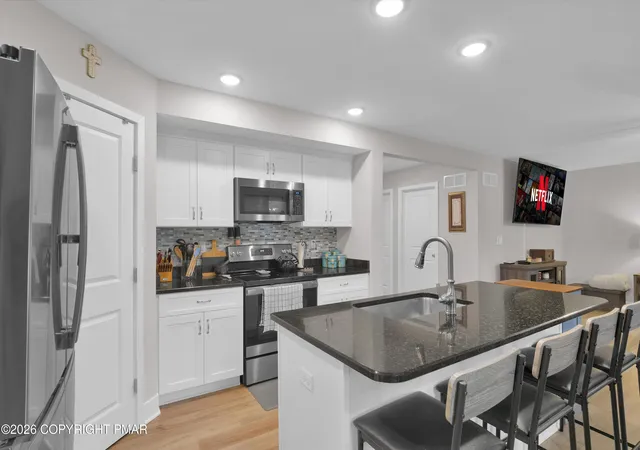 Photo 2 of Single family home for sale at 909 Oak St, Jim Thorpe, PA 18229 | MLS# PM-144205 | Listing updated on 2026-09-13