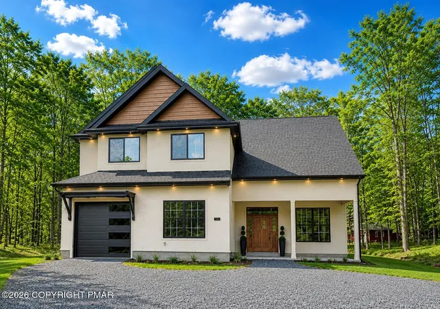 Photo 1 of Single family home for sale at 1109 N Rocky Mountain Dr, Effort, PA 18330 | MLS# PM-144208 | Listing updated on 2026-09-04