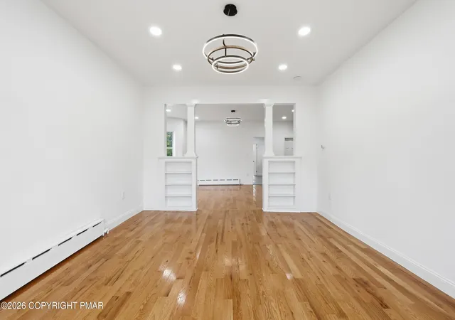 Photo 3 of Single family home for sale at 533 Main St, Gouldsboro, PA 18424 | MLS# PM-144181 | Listing updated on 2026-09-29