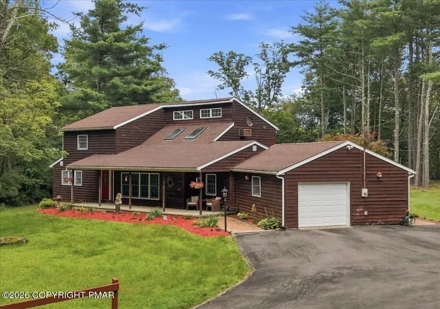 Photo 2 of Single family home for sale at 331 Mt Nebo Rd, East Stroudsburg, PA 18301 | MLS# PM-144218 | Listing updated on 2026-08-28