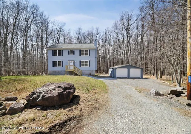 Photo 2 of Single family home for sale at 1111 Apollo Dr, Gouldsboro, PA 18424 | MLS# PM-144227 | Listing updated on 2026-09-03