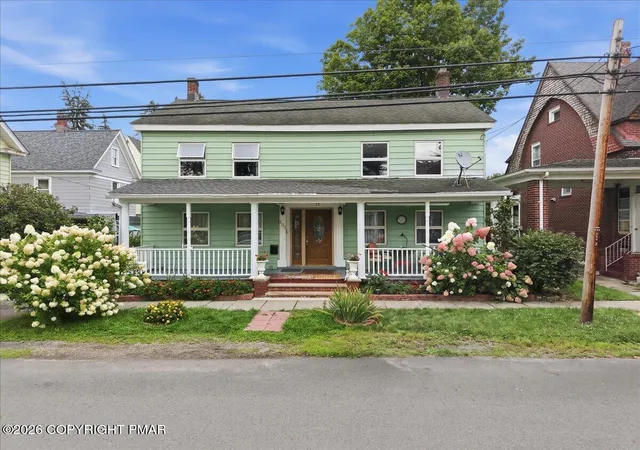 Photo 3 of Single family home for sale at 205 Maple Ave, Hawley, PA 18428 | MLS# PM-144254 | Listing updated on 2026-08-27