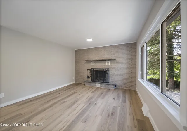 Photo 4 of Sale Pending at 106 Independence Rd, East Stroudsburg, PA 18301 | MLS# PM-144252 | Listing updated on 2026-09-04