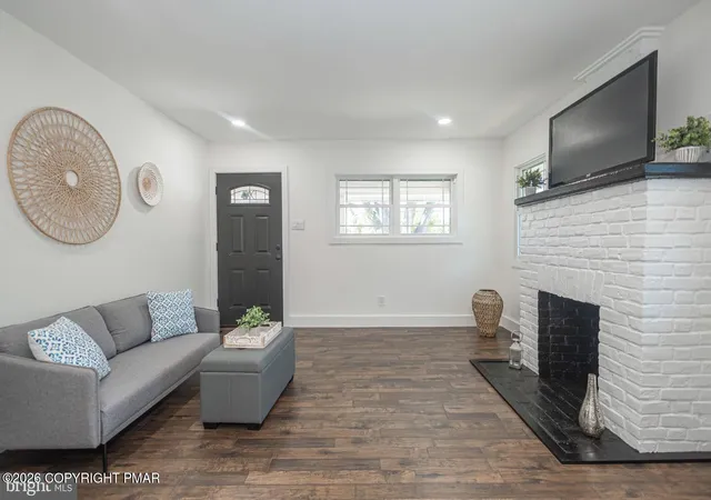 Photo 3 of Single family home for sale at 3017 Blair Mill Rd, Willow Grove, PA 19090 | MLS# PM-144251 | Listing updated on 2026-08-31