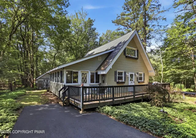 Photo 2 of Single family home for sale at 3307 Red Run Rd, Pocono Summit, PA 18346 | MLS# PM-144260 | Listing updated on 2026-08-27