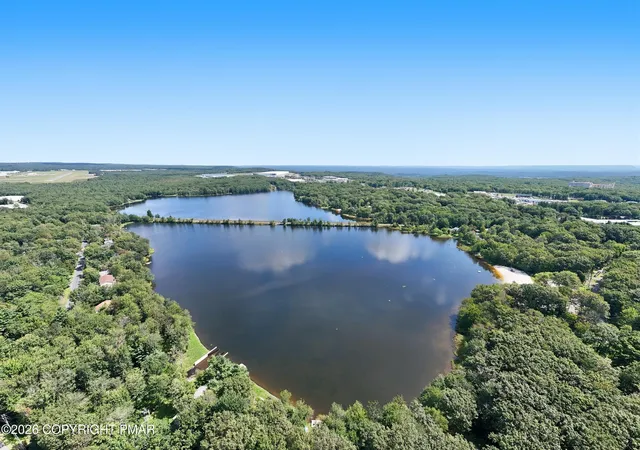 Photo 51 of Single family home for sale at 3307 Red Run Rd, Pocono Summit, PA 18346 | MLS# PM-144260 | Listing updated on 2026-08-27