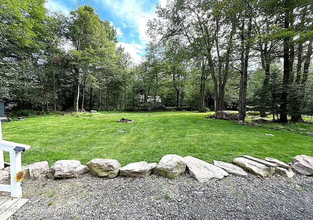 Photo 2 of Sale Pending at 33 Tom Tom Wy, Gouldsboro, PA 18424 | MLS# PM-144272 | Listing updated on 2026-08-31