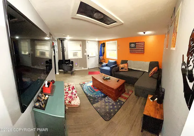 Photo 3 of Sale Pending at 33 Tom Tom Wy, Gouldsboro, PA 18424 | MLS# PM-144272 | Listing updated on 2026-08-31