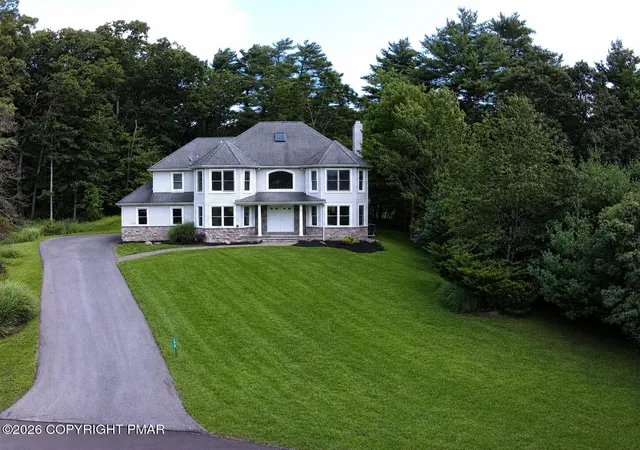 Photo 2 of Single family home for sale at 4515 Tee Dr, East Stroudsburg, PA 18302 | MLS# PM-144294 | Listing updated on 2026-09-02