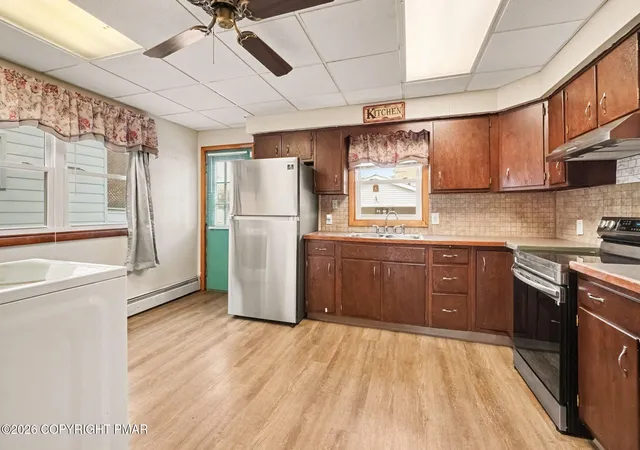 Photo 4 of Single family home for sale at 104 Lawrence St, Wilkes Barre, PA 18702 | MLS# PM-144303 | Listing updated on 2026-10-05