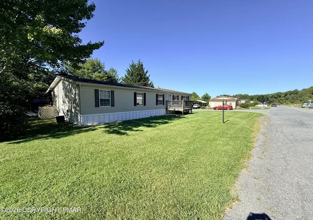 Photo 3 of Sale Pending at 255 Angel Dr, New Ringgold, PA 17960 | MLS# PM-144349 | Listing updated on 2026-09-28