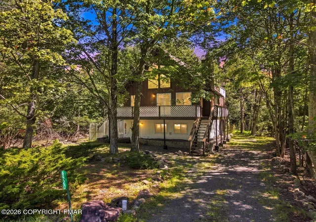 Photo 3 of Single family home for sale at 6520 Runnymeade Ln, Tobyhanna, PA 18466 | MLS# PM-144336 | Listing updated on 2026-09-01