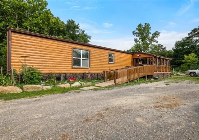 Photo 1 of Land for sale at 3500 State Hwy 930, Barbourville, KY 40906 | MLS# 25015178 | Listing updated on 2025-09-12