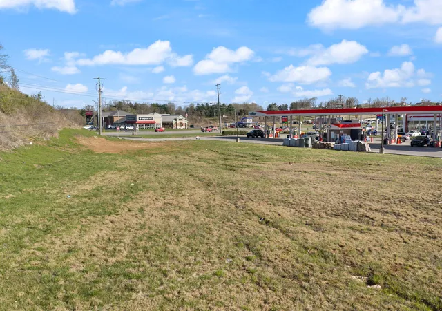 Photo 2 of Land for sale at 2505 S Hwy, Somerset, KY 42501 | MLS# 22016534 | Listing updated on 2026-09-27