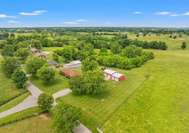 33rd image of 215 New Dixville Rd, Harrodsburg, KY 40330 | MLS# 25013147
