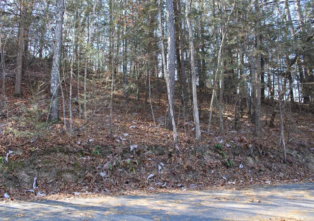 Photo 1 of Land for sale at 1265 Lake Rd, London, KY 40741 | MLS# 22024646 | Listing updated on 2026-10-13