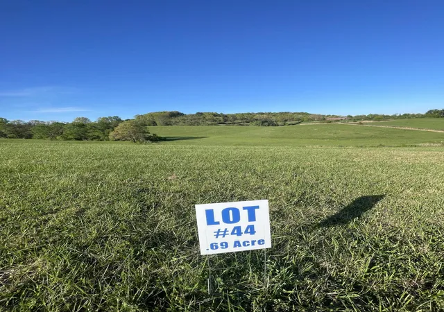 Photo 2 of Land for sale at 9999 Shiner Hl Phase Ii Lot #44, Williamsburg, KY 40769 | MLS# 24007911 | Listing updated on 2026-10-13