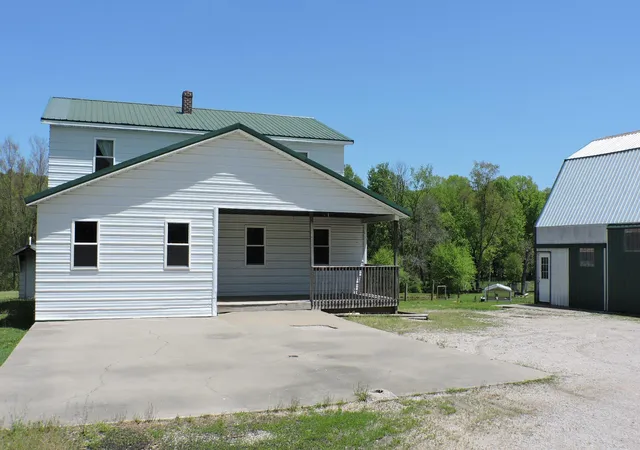 Homes for sale in Owingsville, KY | 1286 Old State Rd, Owingsville, KY 40360 | MLS# 24023114