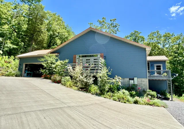 4th image of 3296 Omega Park Road, Somerset, KY 42501 | MLS# 25013987