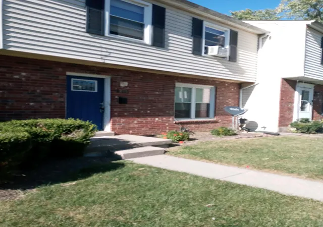 Homes for sale in Lexington, KY | 290 Hedgewood Ct, Lexington, KY 40509 | MLS# 24022076