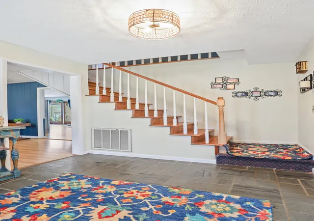 Photo 3 of Single family home for sale at 993 Oak Grv Church Rd, Corbin, KY 40701 | MLS# 25005534 | Listing updated on 2025-09-12