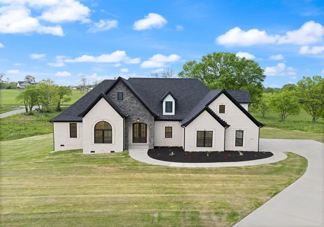 Photo 1 of Single family home for sale at 1150 Craig Crossing, Winchester, KY 40391 | MLS# 25009722 | Listing updated on 2025-10-01