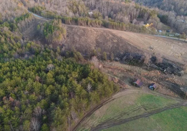 Photo 1 of Land for sale at 1180 Clay Lick Rd, Jeffersonville, KY 40337 | MLS# 24026117 | Listing updated on 2025-11-12