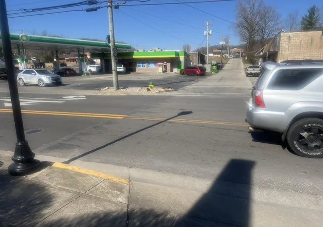 Photo 2 of Sale Pending at 315 W Main St, Morehead, KY 40351 | MLS# 25006007 | Listing updated on 2026-08-20