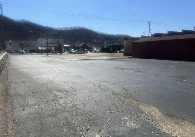 Photo 3 of Sale Pending at 315 W Main St, Morehead, KY 40351 | MLS# 25006007 | Listing updated on 2026-08-20