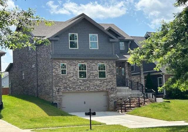 Photo 2 of Single family home for sale at 3316 Polo Clb Blvd, Lexington, KY 40509 | MLS# 24021720 | Listing updated on 2026-04-30