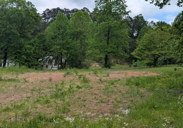 Photo 2 of Land for sale at 316 Lynn Acres Rd, Corbin, KY 40701 | MLS# 25009896 | Listing updated on 2025-09-27
