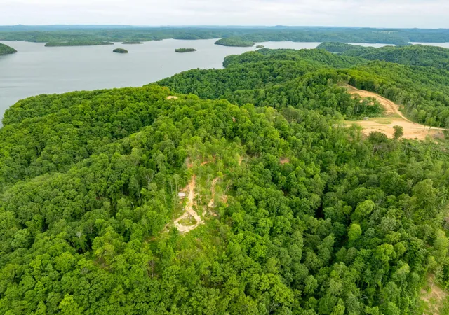 2nd image of 408 412 Dale Hollow Shr, Celina, TN 38551 | MLS# 25010158