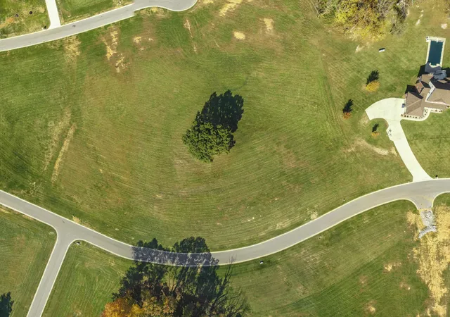 Photo 3 of Land for sale at Lot 10 Lakemere Dr, Somerset, KY 42503 | MLS# 25009979 | Listing updated on 2025-09-27