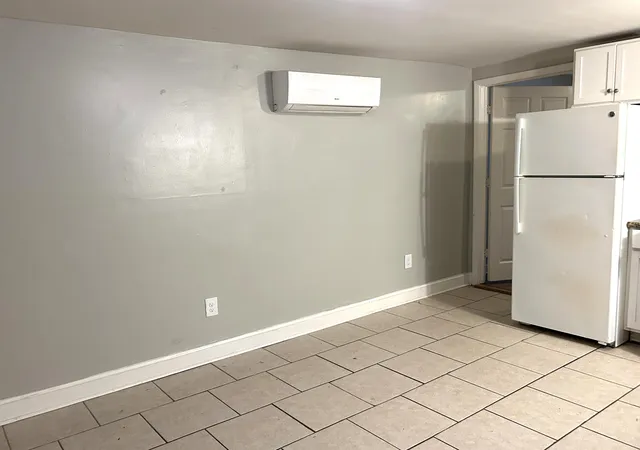 3rd image of 430 Morgan Ave, Lexington, KY 40505 | MLS# 25009994