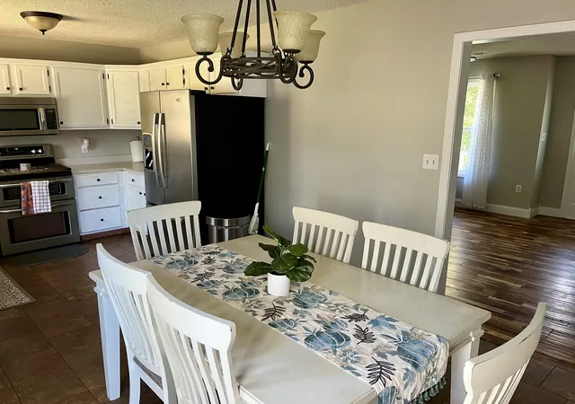 Photo 4 of Single family home for sale at 121 Clay Lucas Dr, London, KY 40744 | MLS# 25007869 | Listing updated on 2025-10-24