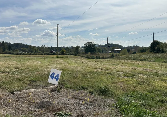 Photo 1 of Land for sale at 44 Bull Run, East Bernstadt, KY 40729 | MLS# 22015225 | Listing updated on 2026-10-22