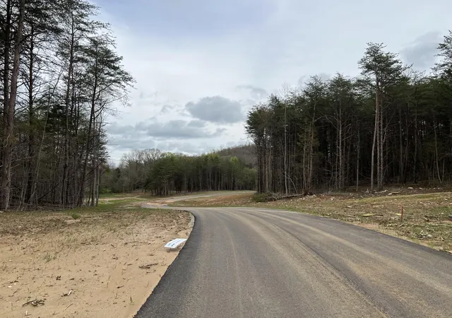 Photo 3 of Land for sale at Lot 4 Waymans Way, Somerset, KY 42503 | MLS# 25006819 | Listing updated on 2025-09-12