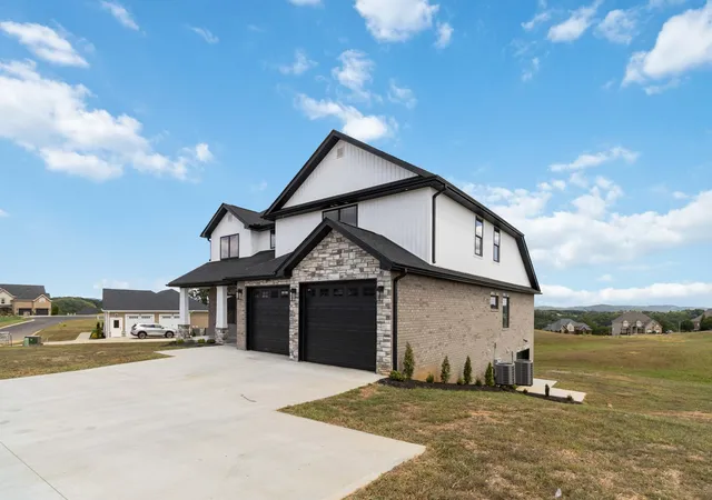 2nd image of 65 Sunrise Path, Somerset, KY 42501 | MLS# 25012049
