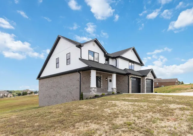 Photo 3 of Single family home for sale at 65 Sunrise Path, Somerset, KY 42501 | MLS# 25012049 | Listing updated on 2026-04-28