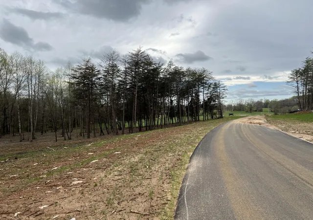 Photo 3 of Land for sale at Lot 14 Wayman''s Way, Somerset, KY 42503 | MLS# 25006822 | Listing updated on 2025-09-12