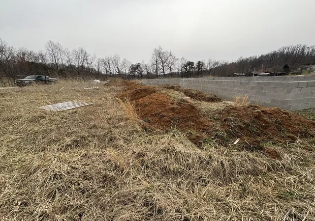 Photo 4 of Land for sale at Lot #3 Laredo Dr, London, KY 40741 | MLS# 25007034 | Listing updated on 2025-09-12