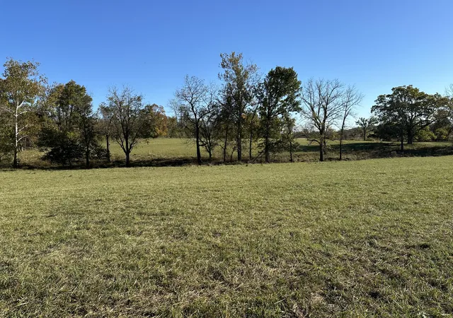 3rd image of 3725 Cynthiana Rd, Georgetown, KY 40324 | MLS# 24022430