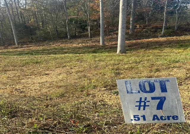 Photo 1 of Land for sale at 7 Hollywood Dr, Corbin, KY 40701 | MLS# 22006153 | Listing updated on 2026-07-29