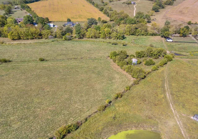 Photo 1 of Land for sale at 1541 Gay Evans Rd, Winchester, KY 40391 | MLS# 25002809 | Listing updated on 2025-09-26