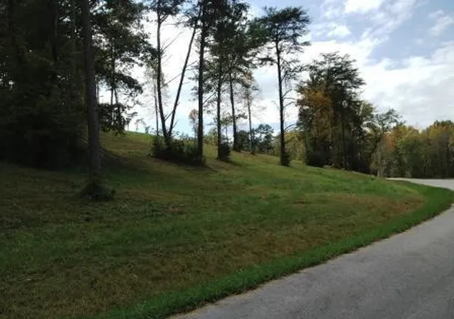 Photo 2 of Land for sale at 39 Deerfoot Valley, London, KY 40741 | MLS# 1812240 | Listing updated on 2026-10-13