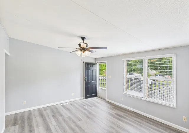5th image of 599 Ravenwood Estates, London, KY 40741 | MLS# 25012093