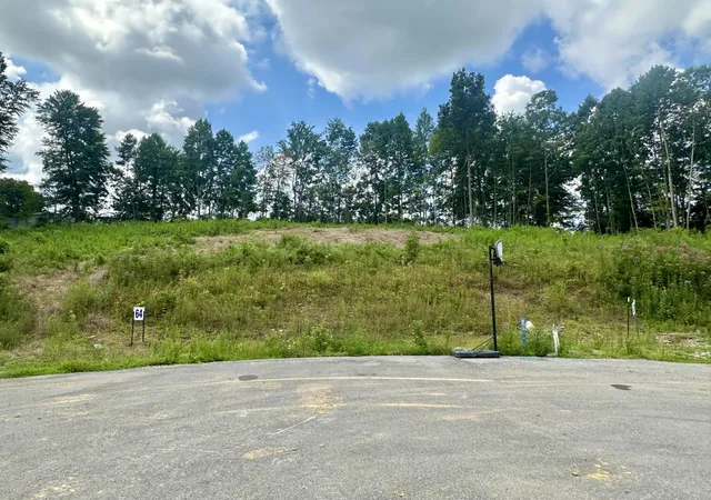 Photo 3 of Land for sale at 64 Hollywood Dr, Corbin, KY 40701 | MLS# 22006166 | Listing updated on 2026-07-29